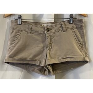 HOLLISTER Low-Rise Stretch Chino Short Shorts Khaki Jr.‎ Size 5 embroidered Logo